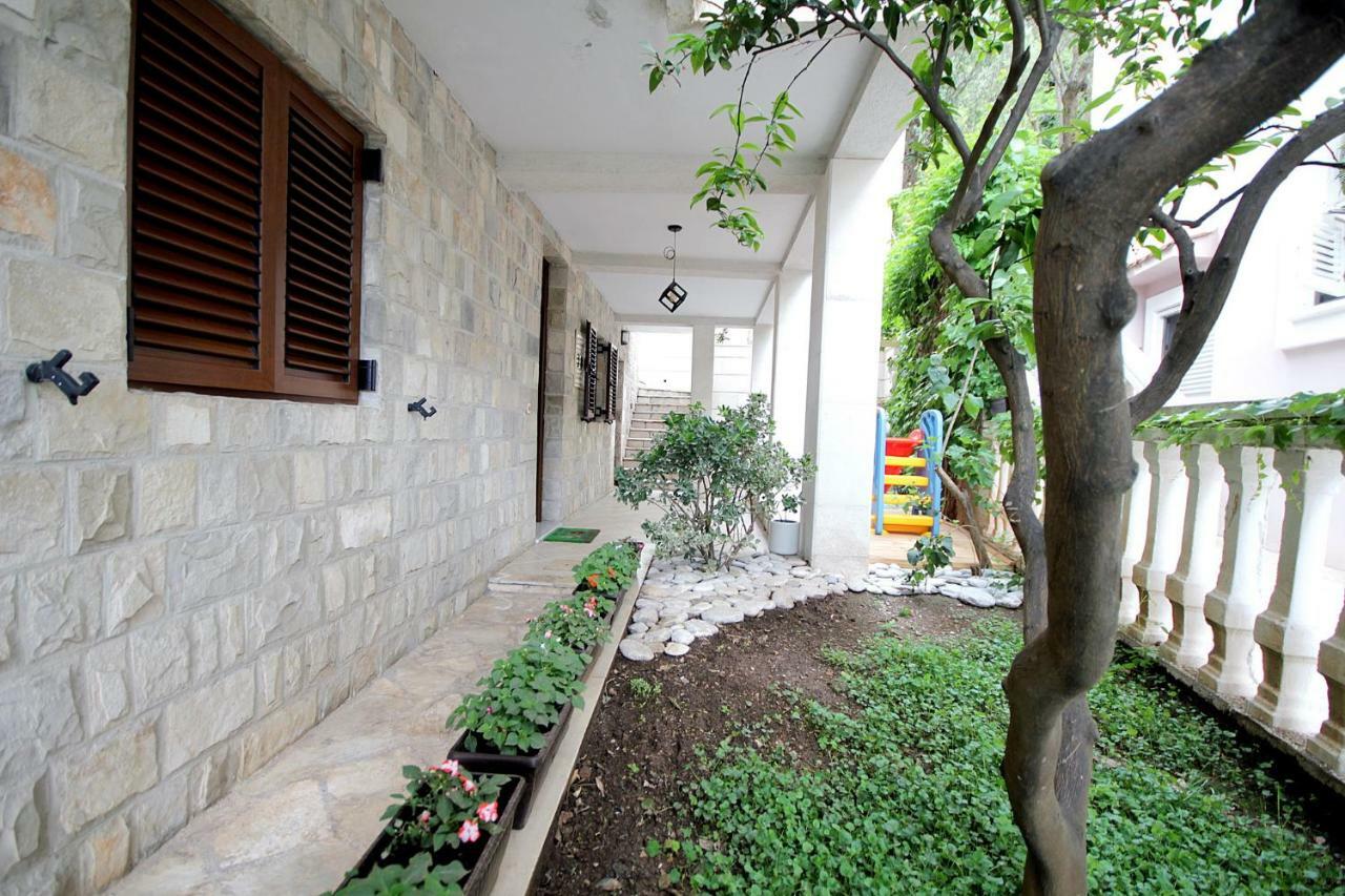 Apartments Ardura Petrovac ภายนอก รูปภาพ