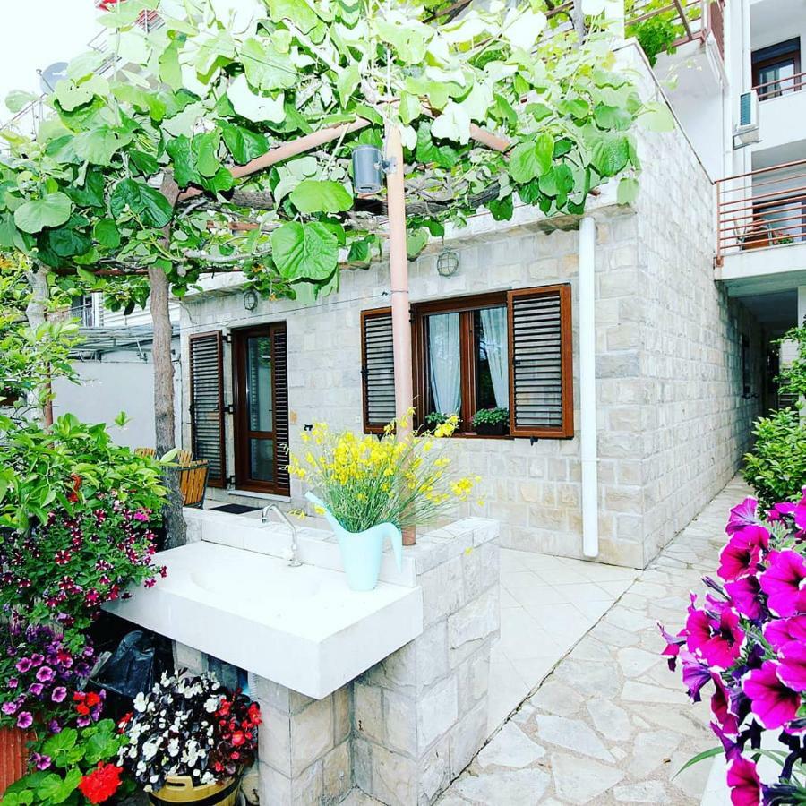 Apartments Ardura Petrovac ภายนอก รูปภาพ