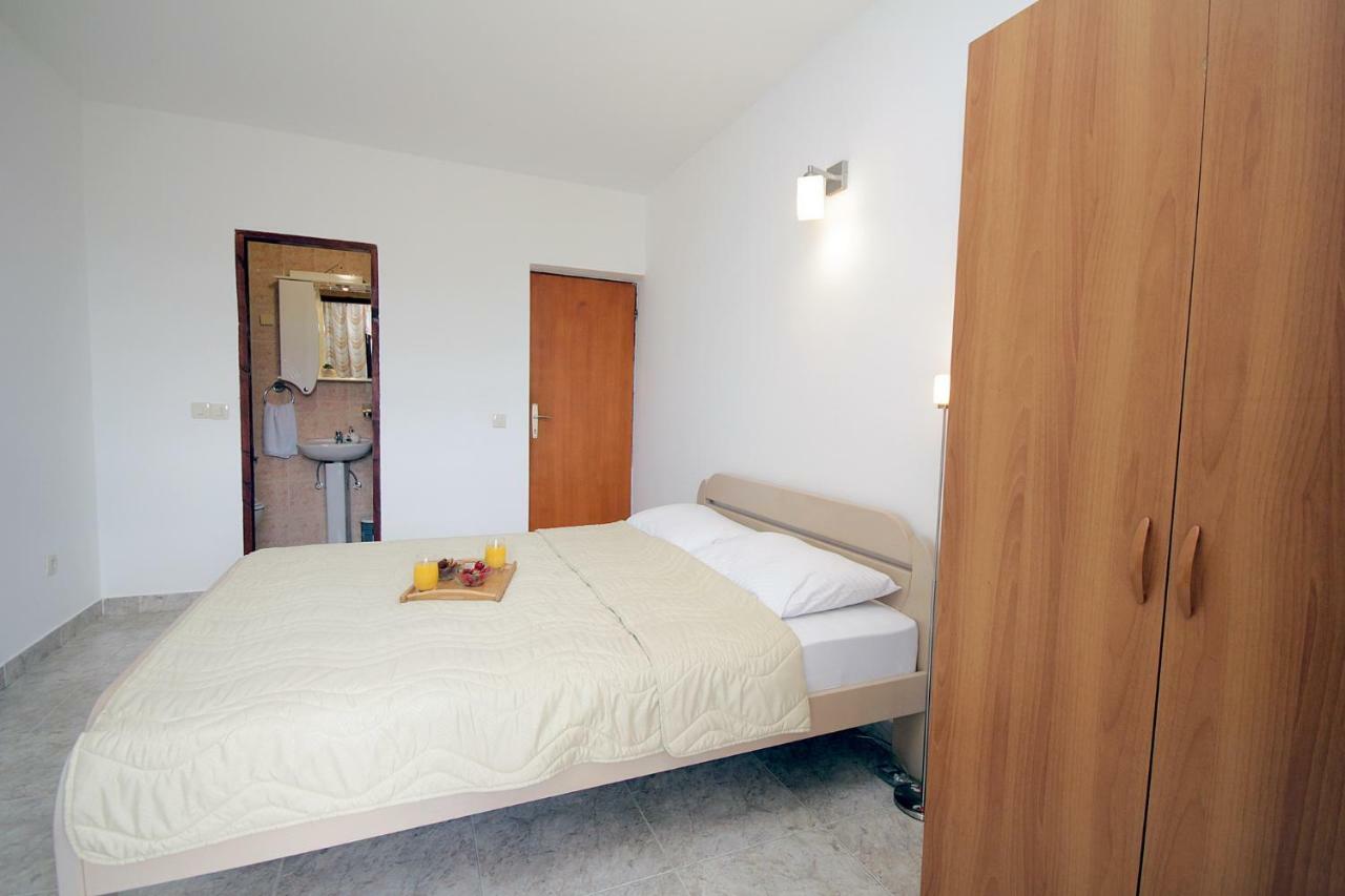 Apartments Ardura Petrovac ภายนอก รูปภาพ