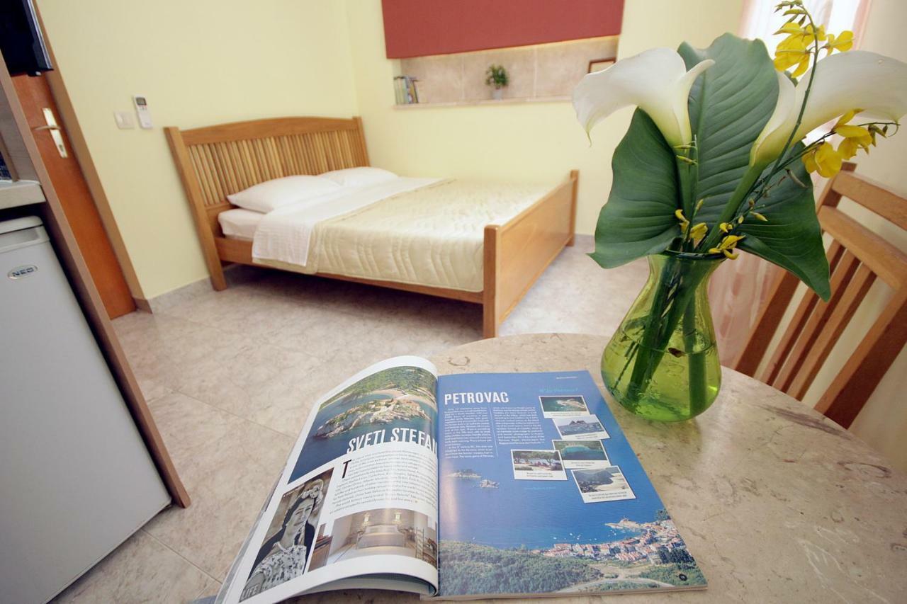 Apartments Ardura Petrovac ภายนอก รูปภาพ