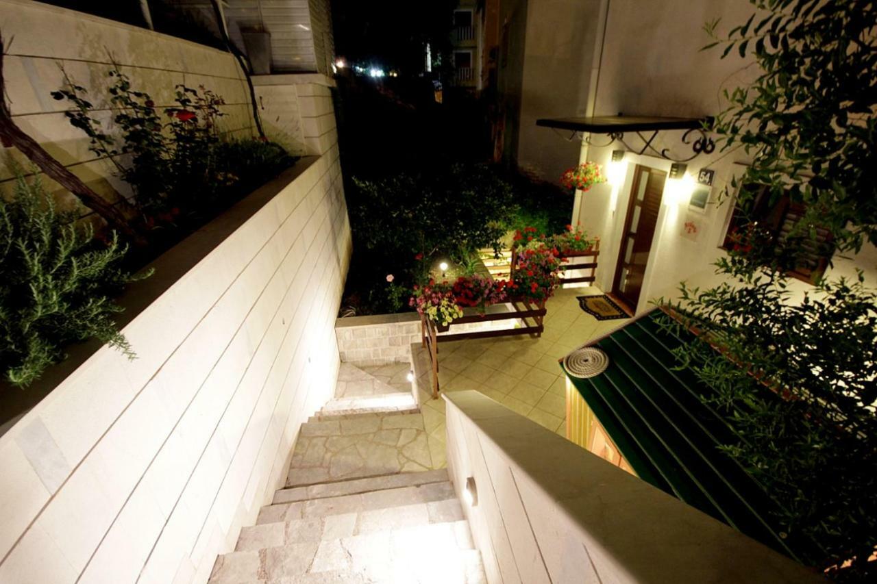 Apartments Ardura Petrovac ภายนอก รูปภาพ