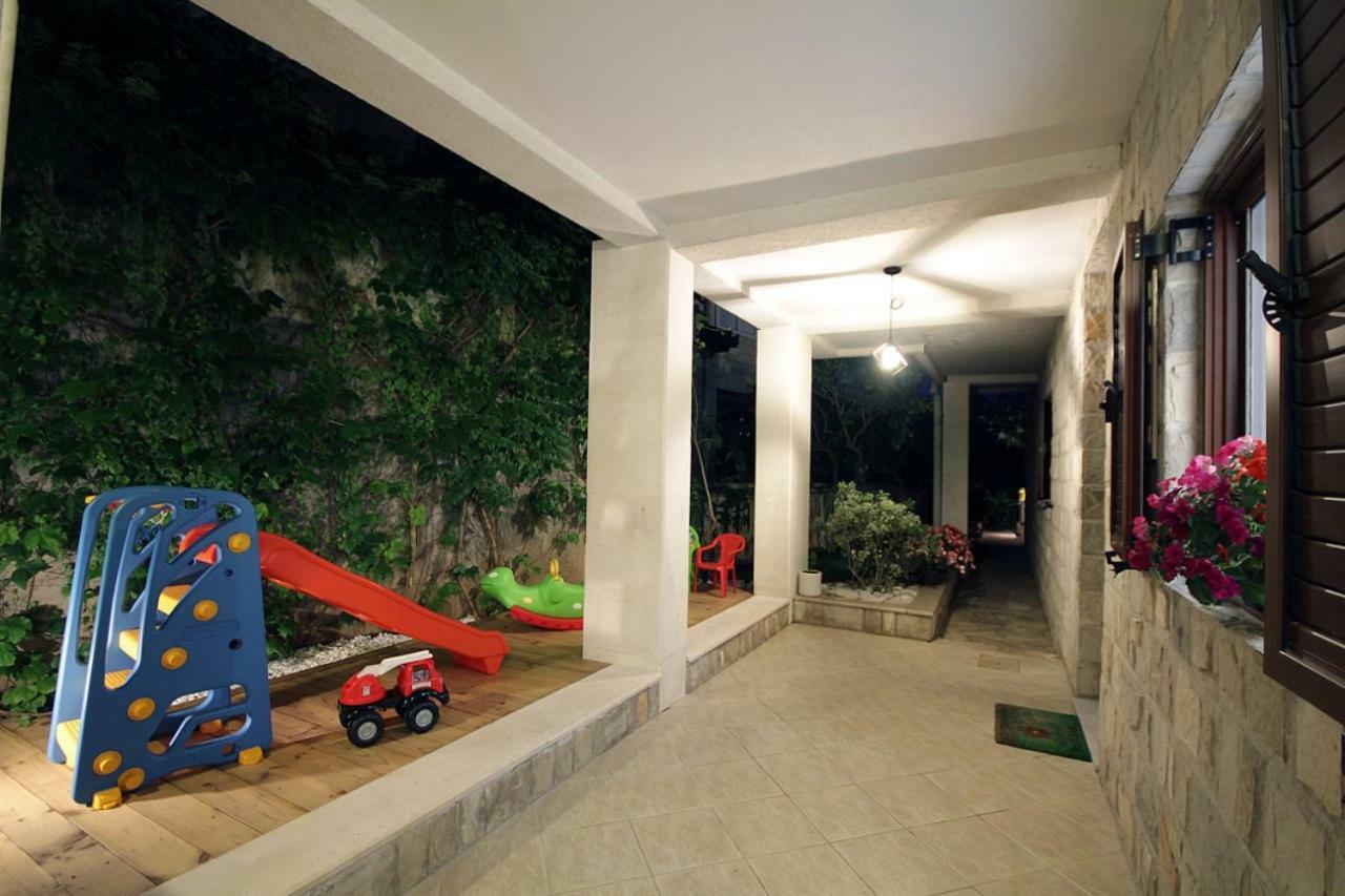 Apartments Ardura Petrovac ภายนอก รูปภาพ