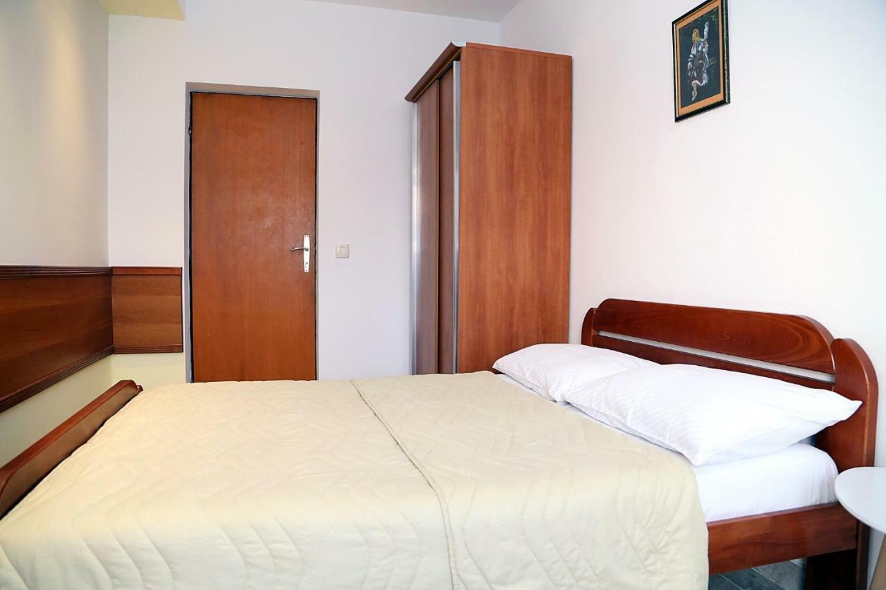 Apartments Ardura Petrovac ภายนอก รูปภาพ